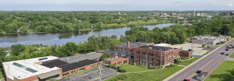 Inland Real Estate Commercial Brokerage, Inc. Closes $2.4 Million Sale of Historic Industrial Property in Elgin
