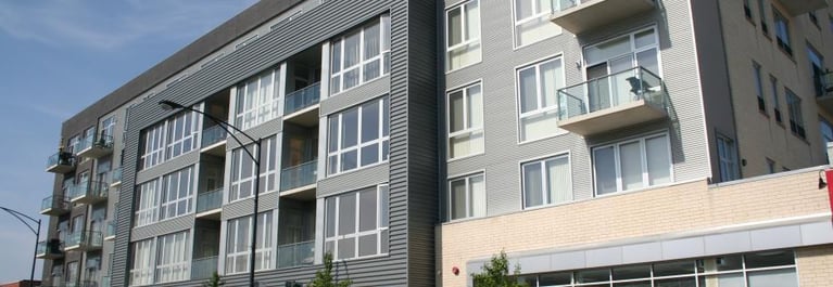 Inland Private Capital Corporation Completes Sale of 59-Unit Chicago Multifamily Property for $15.24 Million